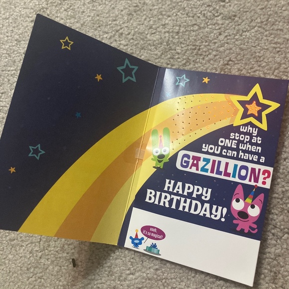 hoops&yoyo™️ - Shooting Star - Birthday Card w/ Sound and Lights - Picture 2 of 6